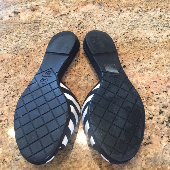 Flat Chanel size 39 / US 9 - Picture 2 of 8